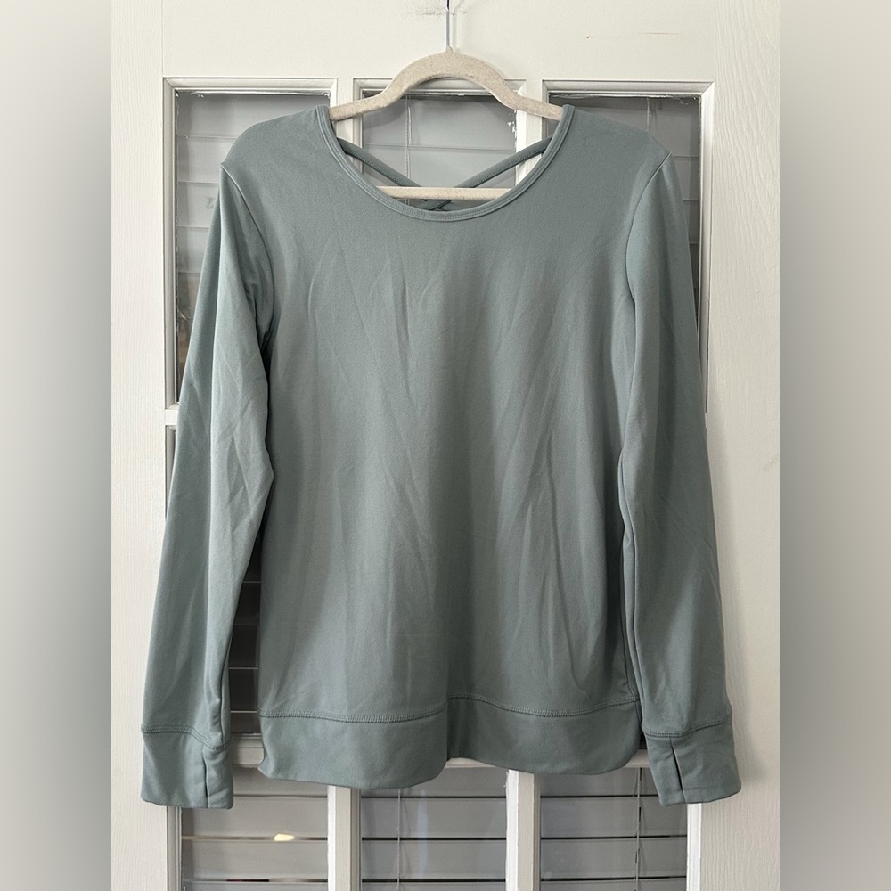 Crane Women’s M Sage Cross back Athleisure Athletic Long Sleeve Top |SKU 0943